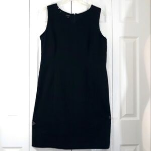 Talbots Plus  Dress Sleeveles Back Zipper V-Neck Classic Dress Size 16